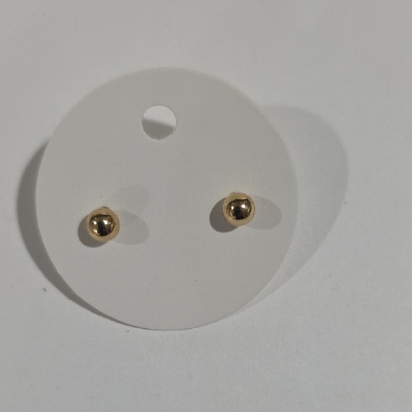 Gold Stud Earrings - Picture 6 of 9